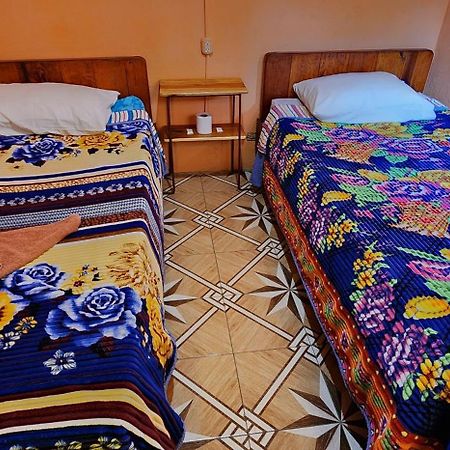 Hospedaje Santo Domingo Panajachel Eksteriør billede
