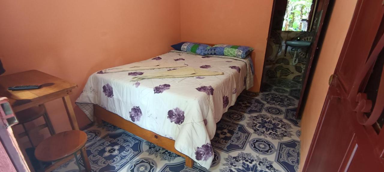 Hospedaje Santo Domingo Panajachel Eksteriør billede