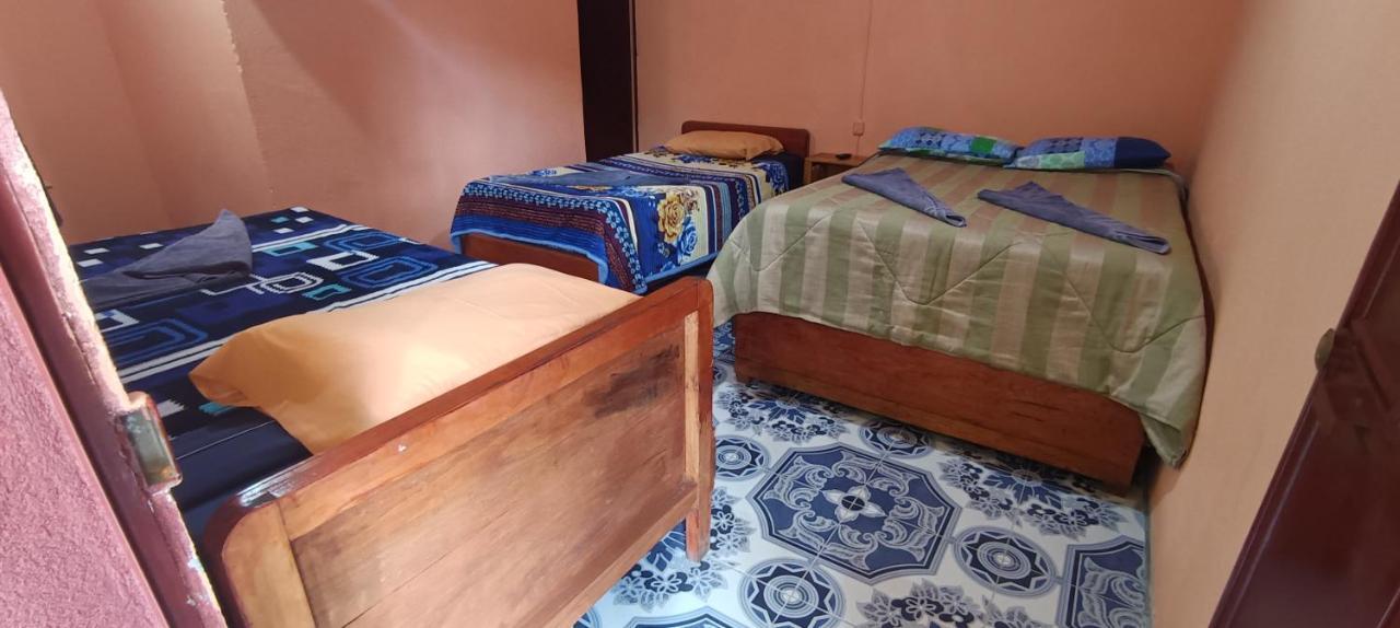 Hospedaje Santo Domingo Panajachel Eksteriør billede
