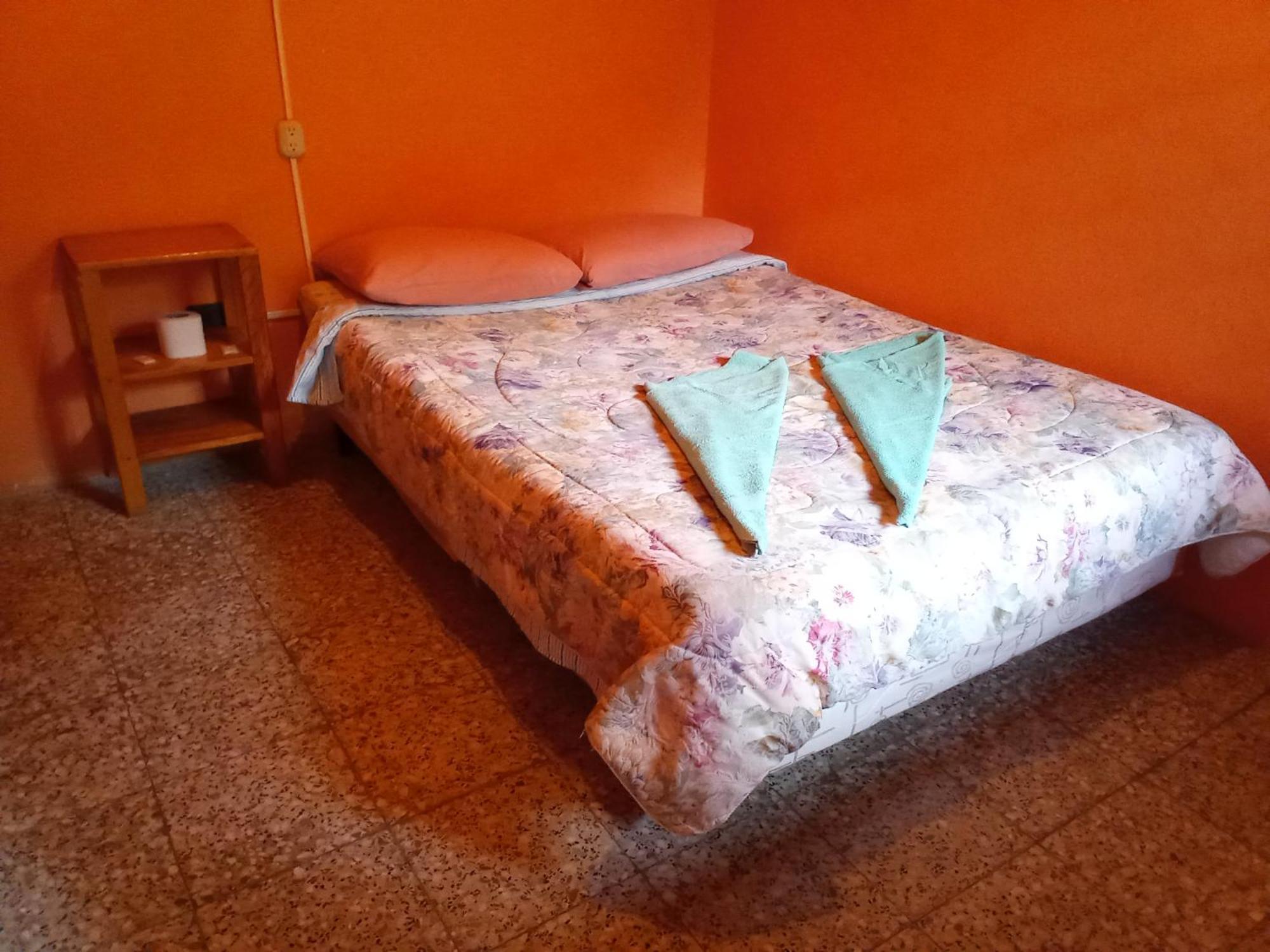 Hospedaje Santo Domingo Panajachel Eksteriør billede