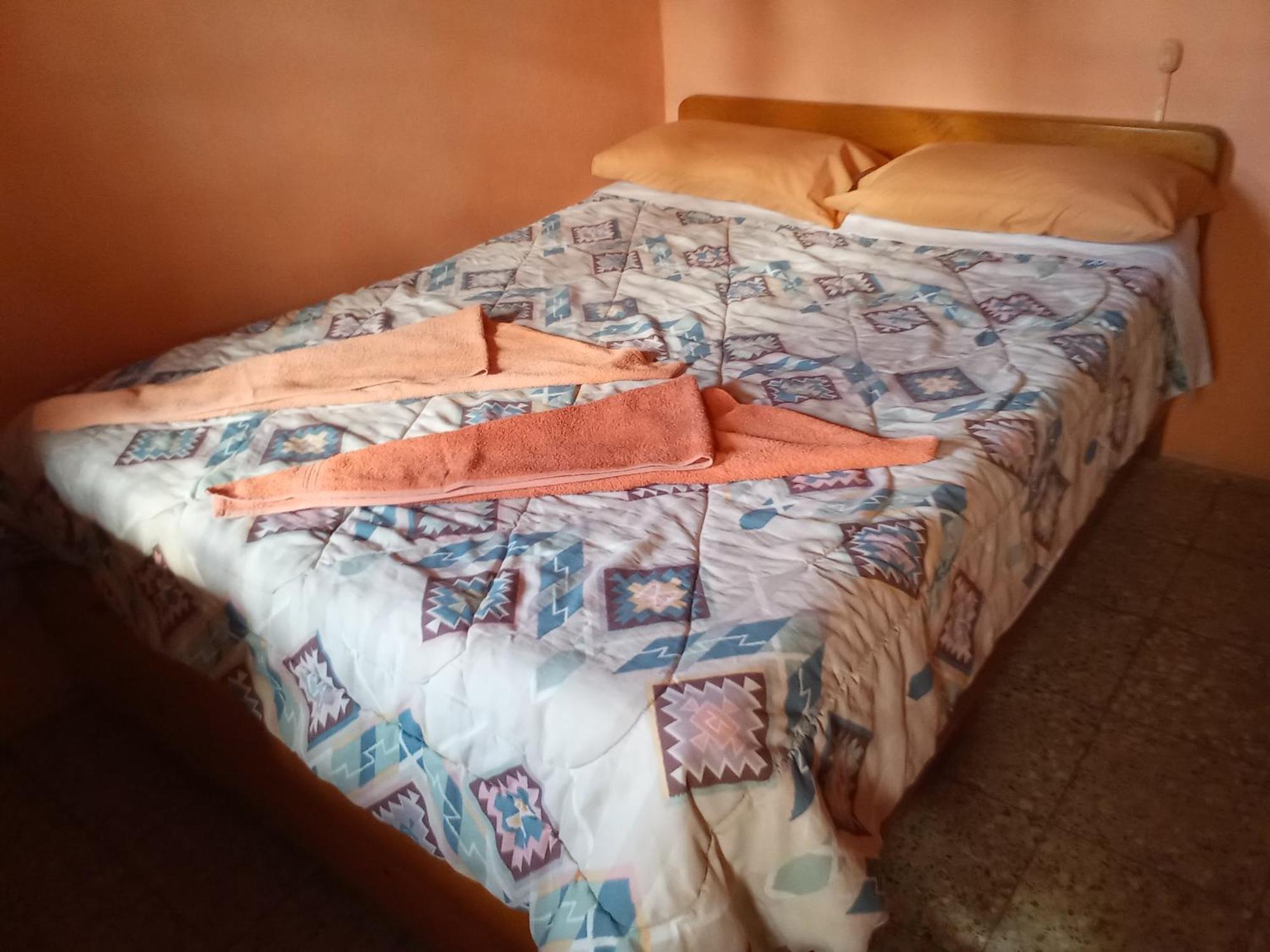 Hospedaje Santo Domingo Panajachel Eksteriør billede
