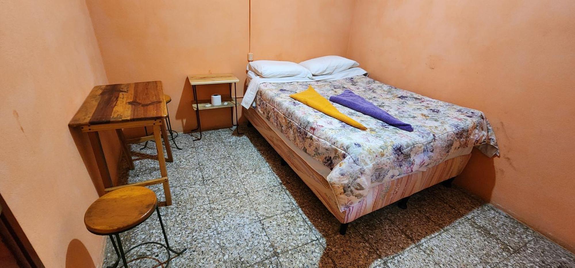 Hospedaje Santo Domingo Panajachel Eksteriør billede